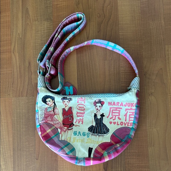 Harajuku Lovers Handbags - Harajuku Lovers Colorful Graphic Shoulder Bag